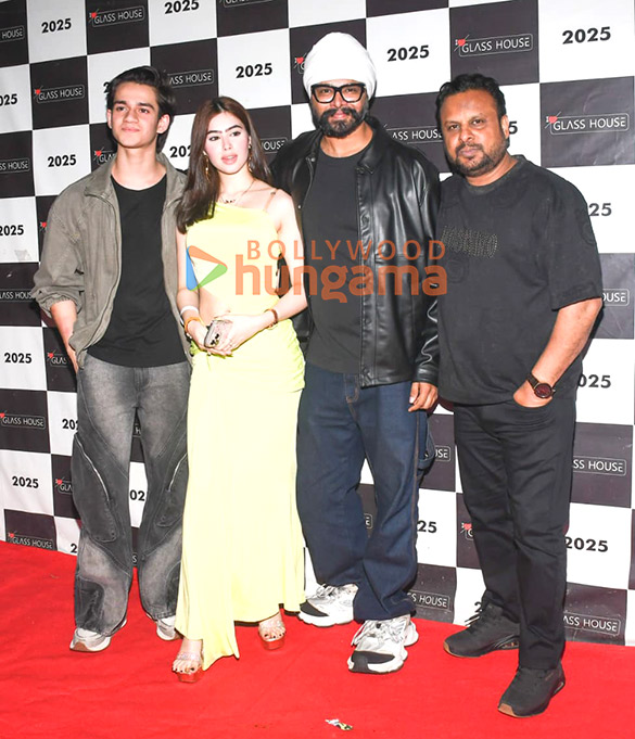 Photos: Siddharth Nigam hosts a birthday extravaganza for his mother Vibha Nigam